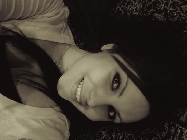 Ashley - Random Headshot