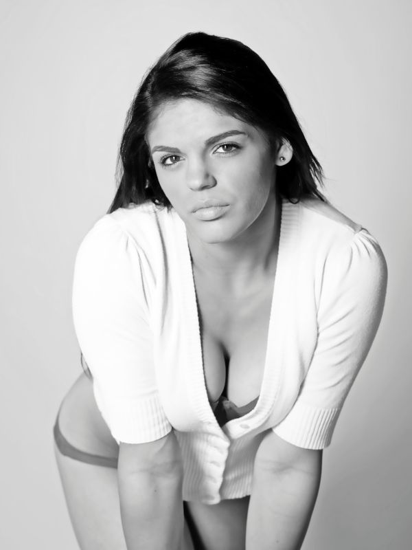 Manda - White Sweater 5