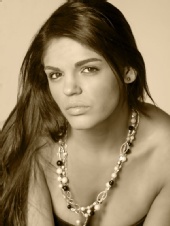Manda - Headshot 2