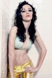 Jacquelyn Nicole - br