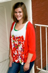 Allison Walker - Headshot 