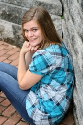 Allison Walker - Headshot 