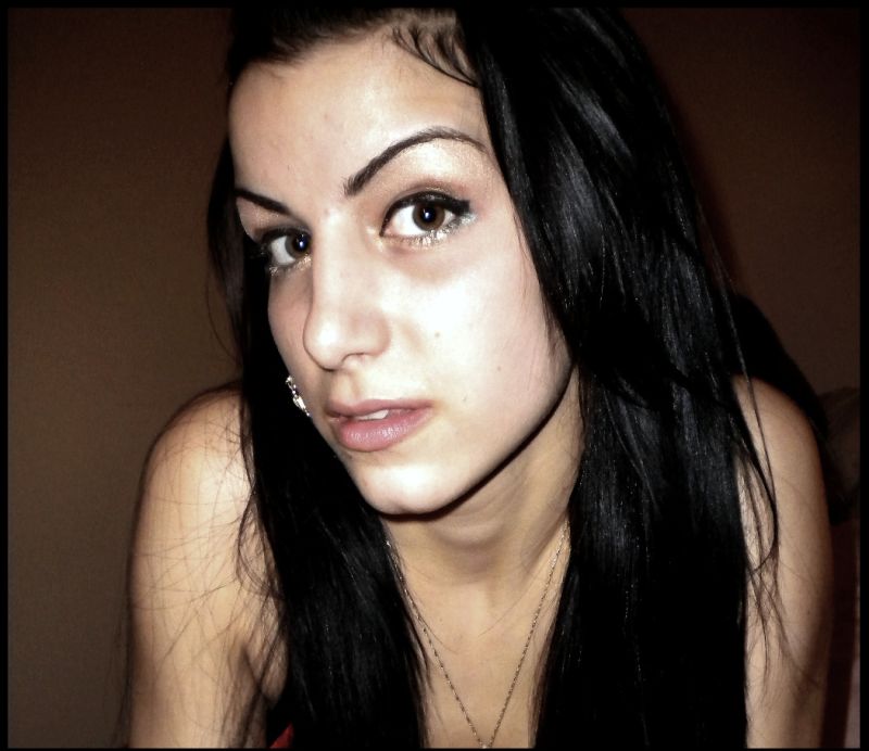 AllisonxJune - Head Shot . 