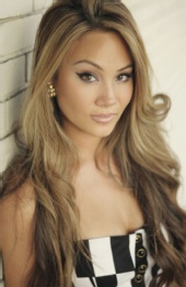 Jennifer Brenchley - Headshot
