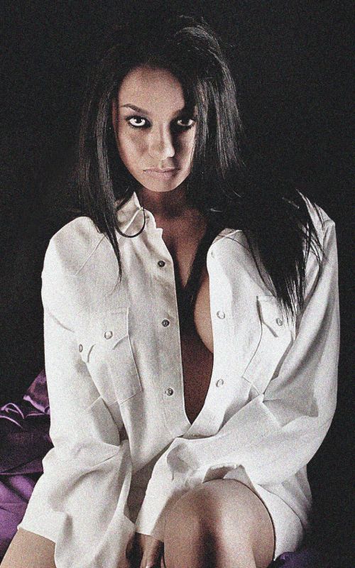 Jena-Christine - JCLAWRENCE0010