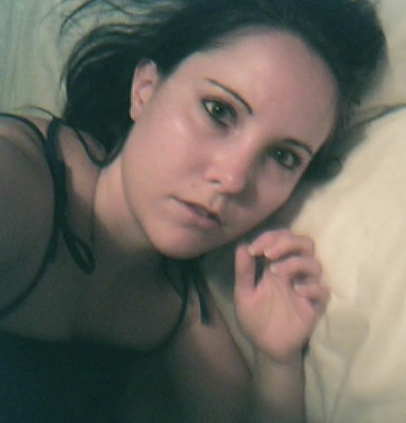 Louise - Bed