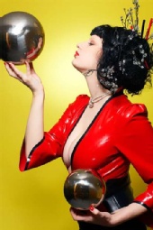 Hellen - Harlot Rouge