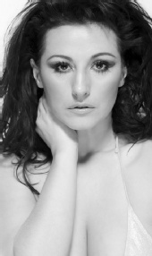 Saskia Lee - agency headshot