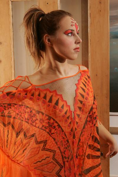 amanda - ZANDRA RHODES 
