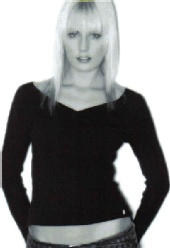 nicola - Black & white