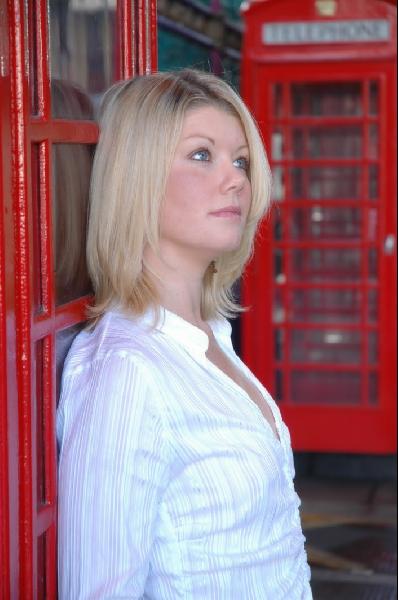 Tiffany Wilde - At phonebooth
