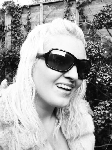 .__victoria emily - ]