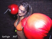 sasha_leoni