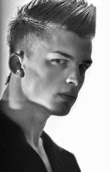 Daniel Diamanta - Hard Man