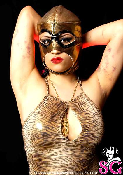 Anarchie - Luchadora