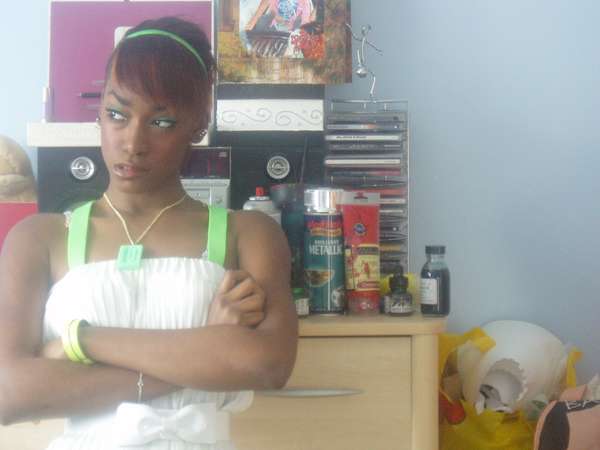 Makeda Carayol - flash of green