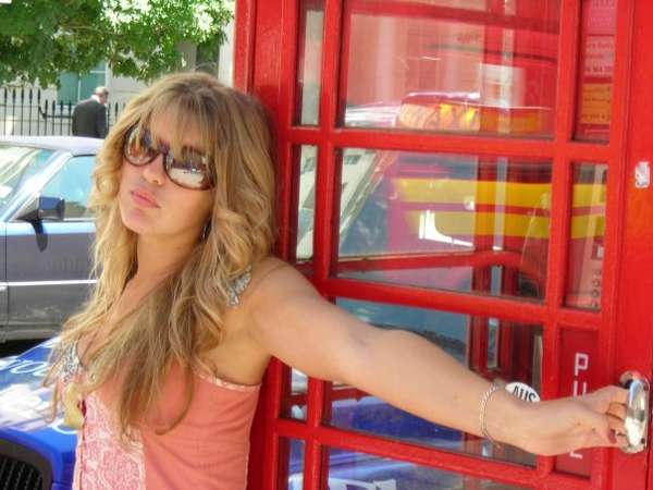 Hayles - Me