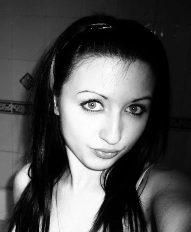 BlackMetalQueen - With my fringe back