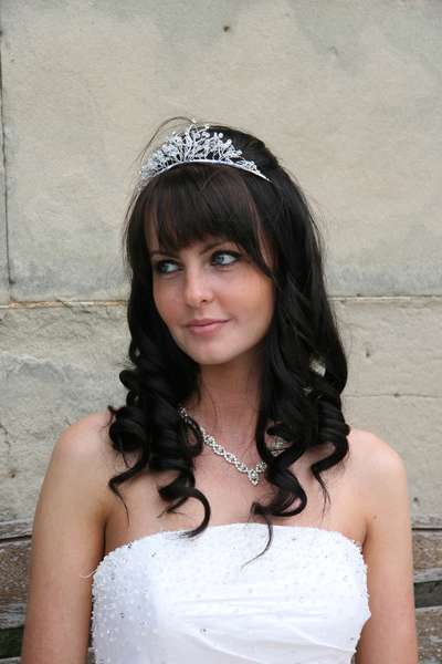 Di - Bridal-wear photo-shoot in Warwickshire