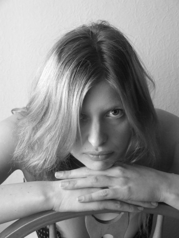 sapphire - headshot