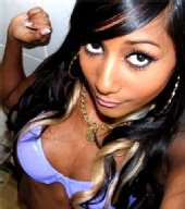 Nelly L - :)