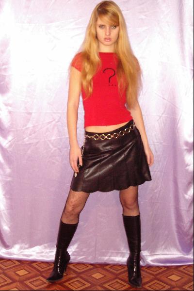 alluringdivchyna - Guess