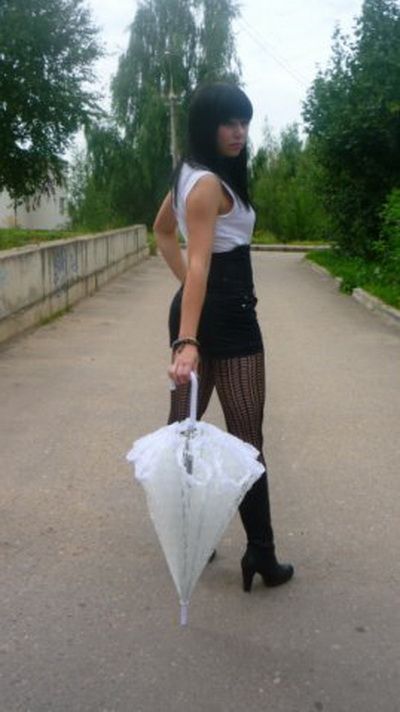 Aleksandra Gruzdova - Umbrella