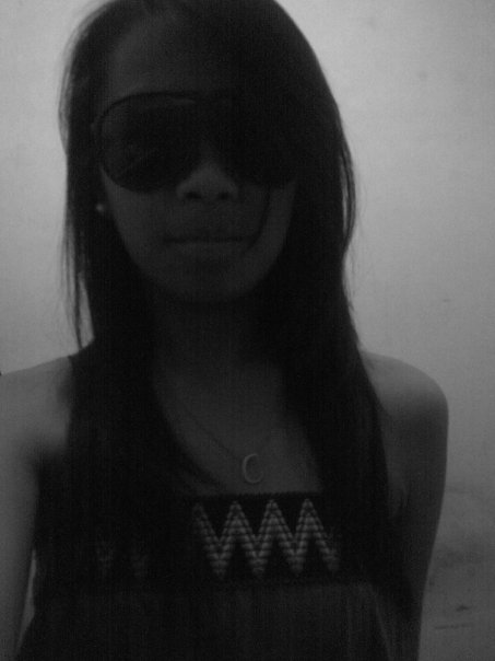 Joanne - black and white