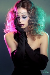 Lila Images