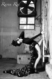 Raven Red Photography