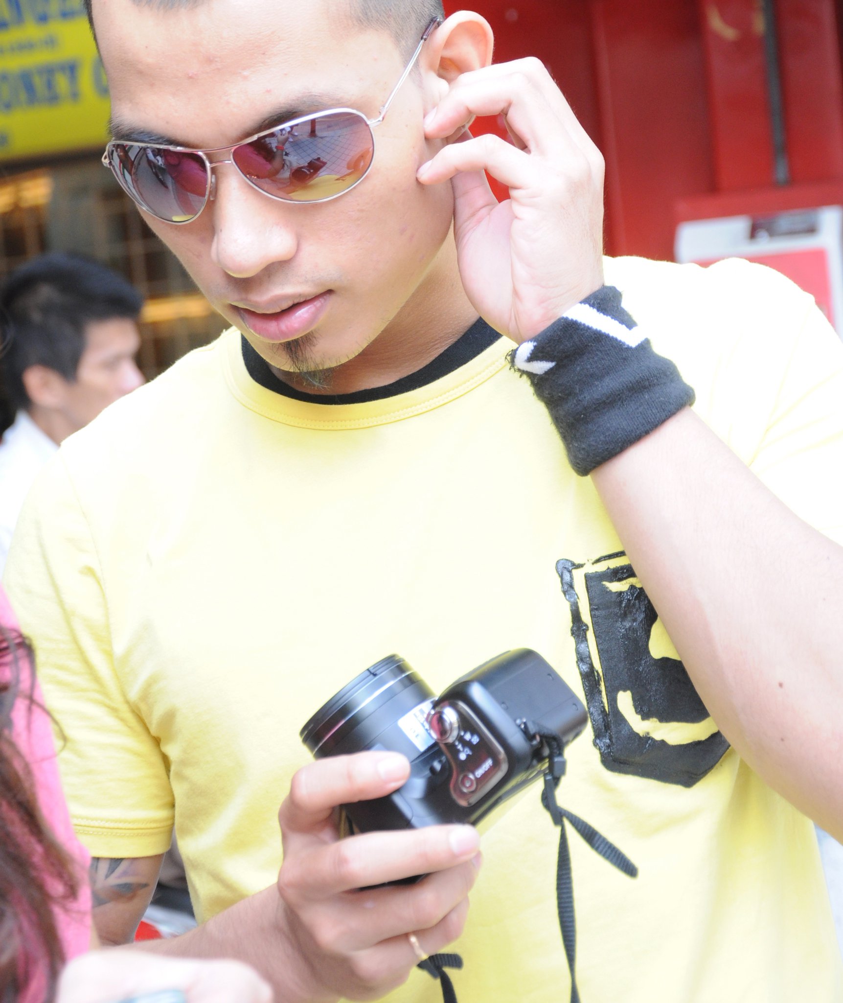 Chandra Leo - Candid