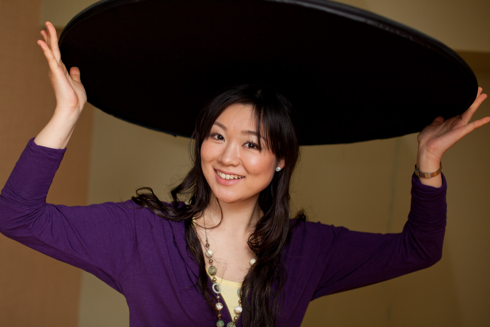 Michael Connolly - Kozue - lighting stand