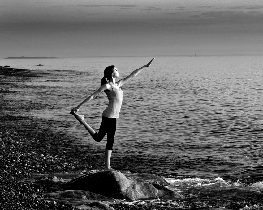 Mark Brodie - Dancer in the tide