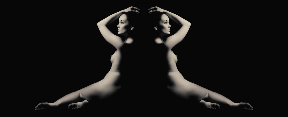 Captured ttl - Anne Duffy