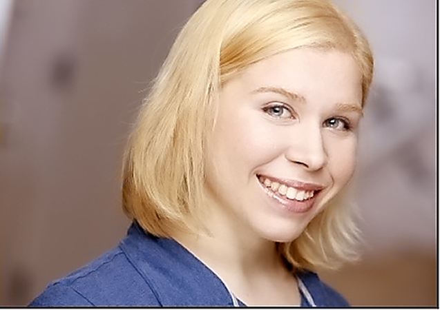 Melody Idakaar - Headshot