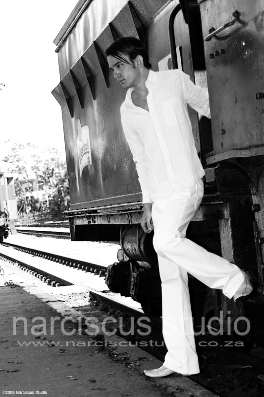 Lee - Smooth out black and white